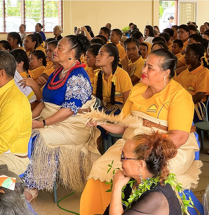 File:Gathering with traditional dance music and guest-5.jpg