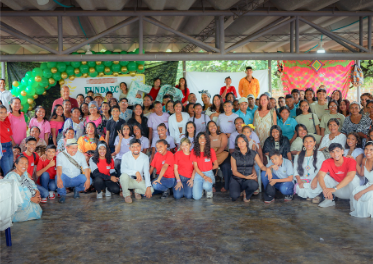 File:Local Celebrations Throughout Colombia Reflecting-16.png