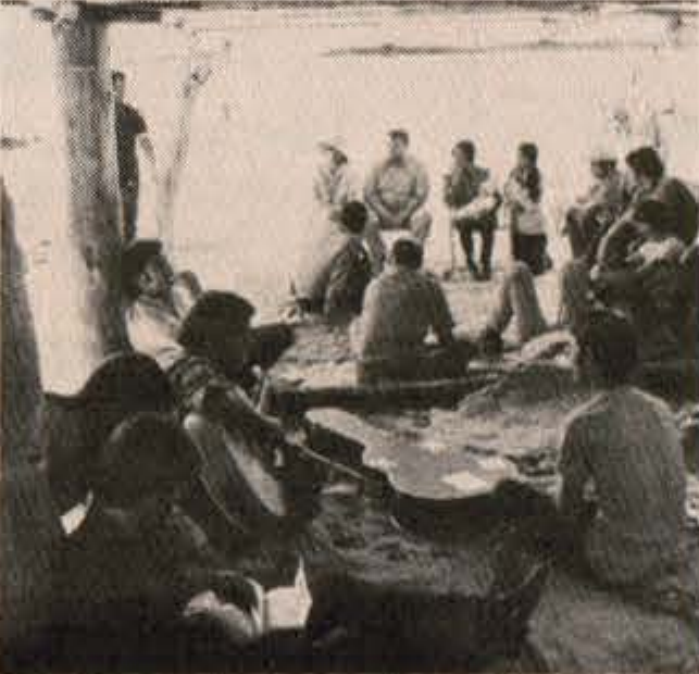 File:Friends relax between sessions.png