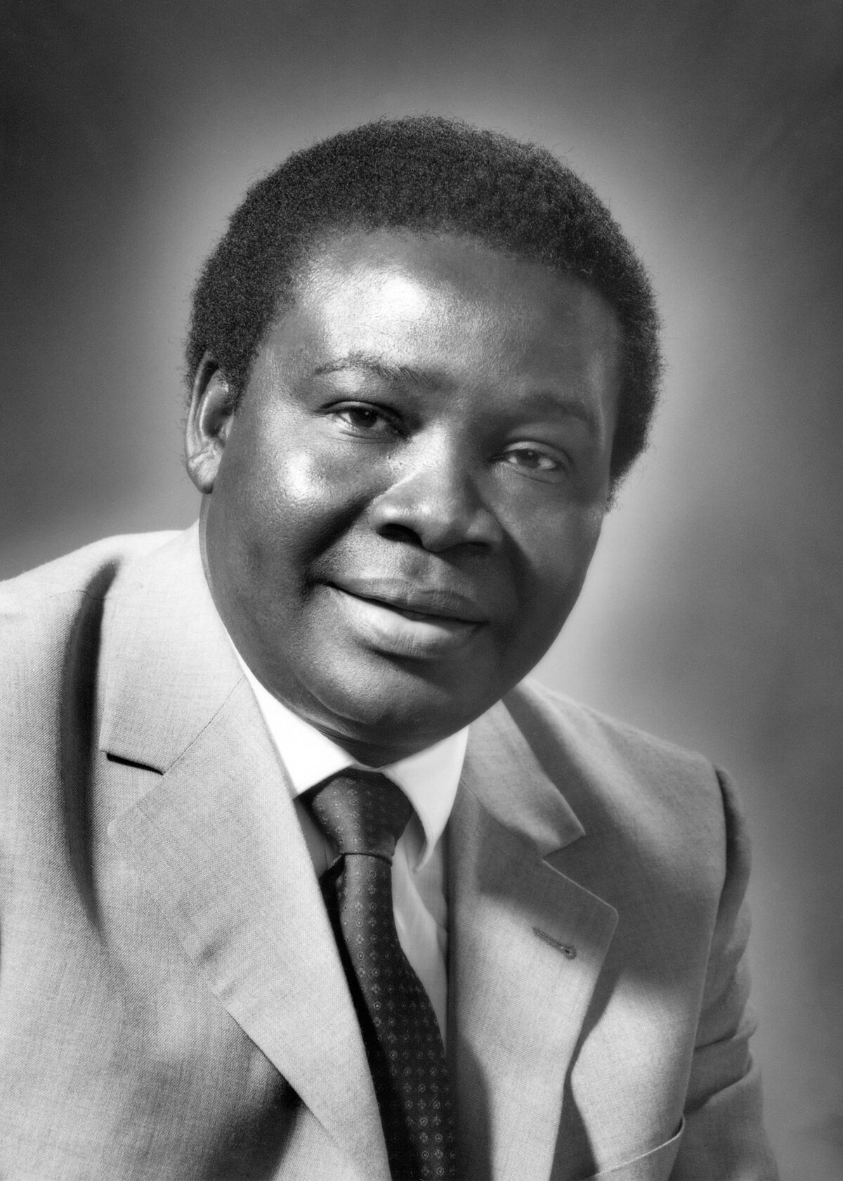Enoch Olinga - Bahaipedia, an encyclopedia about the Bahá’í Faith
