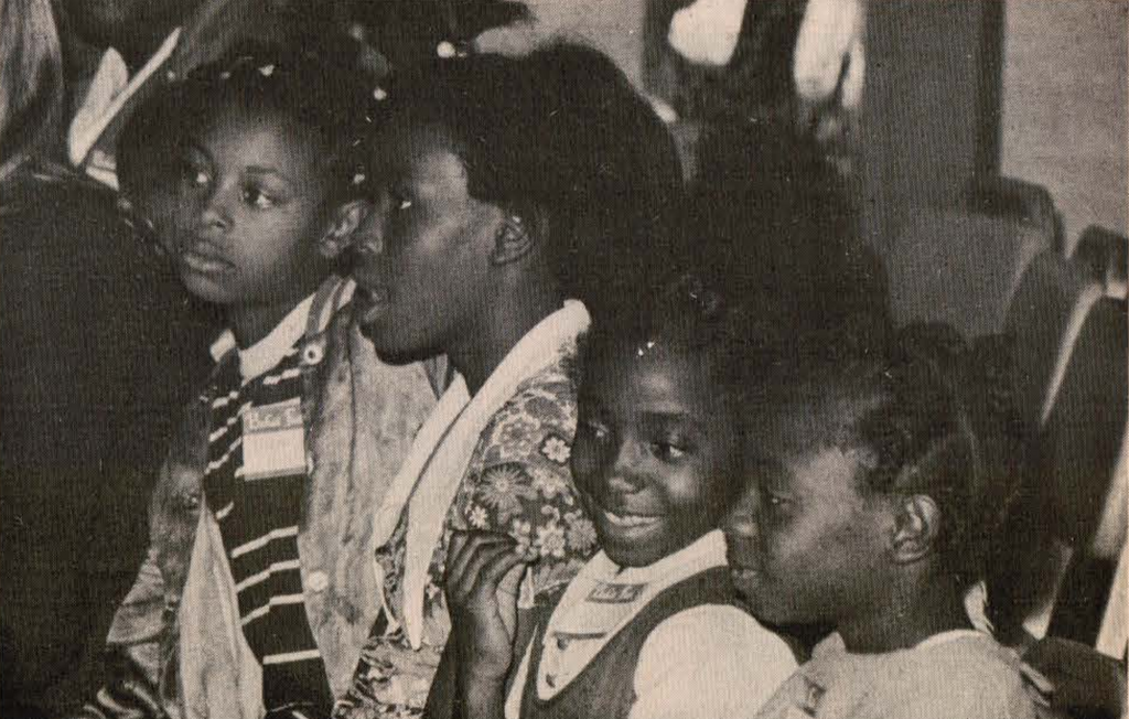 File:Bahai children and youth.png
