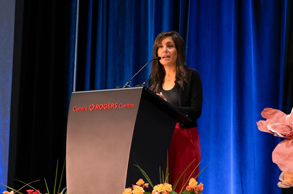 File:Mariam Ashtiani ABS conference.jpg